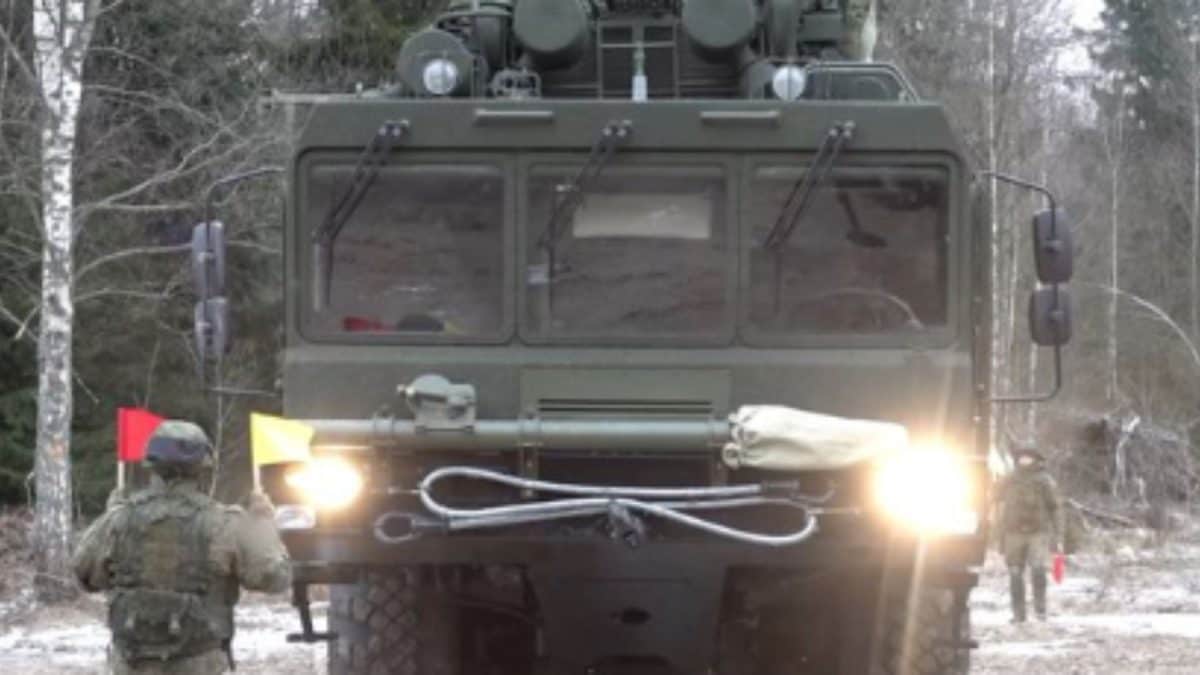 Belarus Releases Video Of Deployment of Russian Nuclear-Capable Oreshnik Missiles On Its Territory