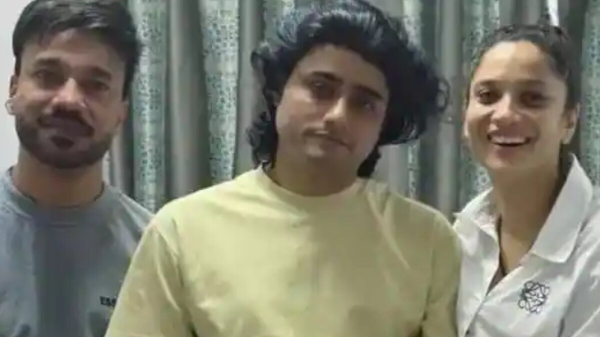 Vicky Jain Updates on Sandeep Singh After Fire Incident