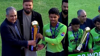 Mohsin Naqvi handing the trophy and celebrating with the Pakistani team.(X/Screengrab)