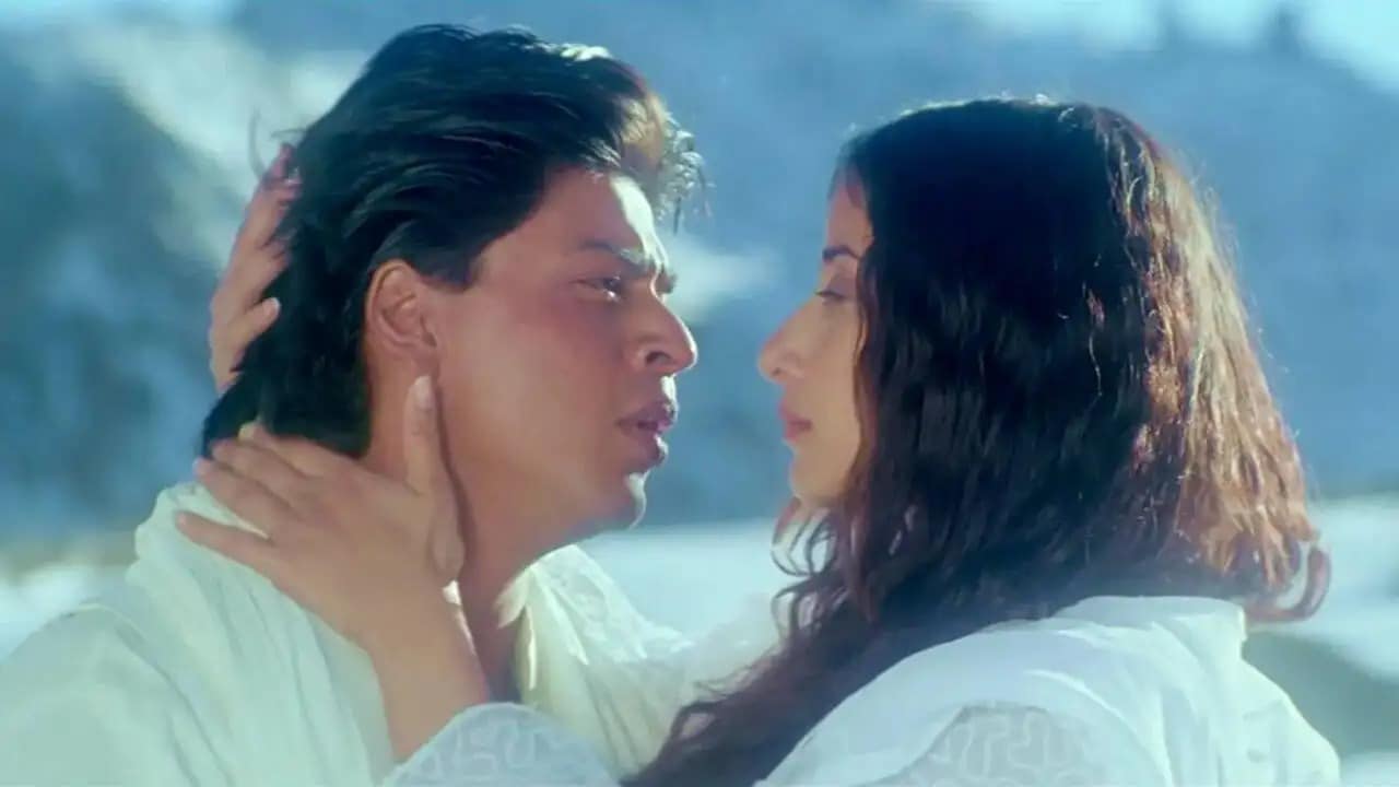 Besides acting, Manisha Koirala have touched the hearts of many listeners with hermemorable songs. Some include Pyar Hua Chupke Se from 1942: A Love Story, Raja Ko Rani Se from Aamir Khan’s Akele Hum Akele Tum, and Dil Se Re from Shah Rukh Khan’s hit film Dil Se. Besides acting, Manisha Koirala have touched the hearts of many listeners with hermemorable songs. Some include Pyar Hua Chupke Se from 1942: A Love Story, Raja Ko Rani Se from Aamir Khan’s Akele Hum Akele Tum, and Dil Se Re from Shah Rukh Khan’s hit film Dil Se.