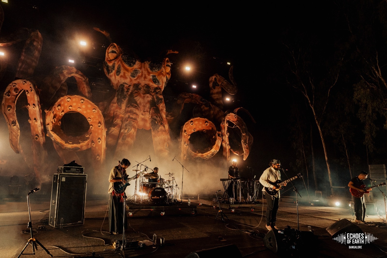 At Echoes Of The Earth, The F16s Reflect On Time, Change, And Staying True At Echoes Of The Earth, The F16s Reflect On Time, Change, And Staying True