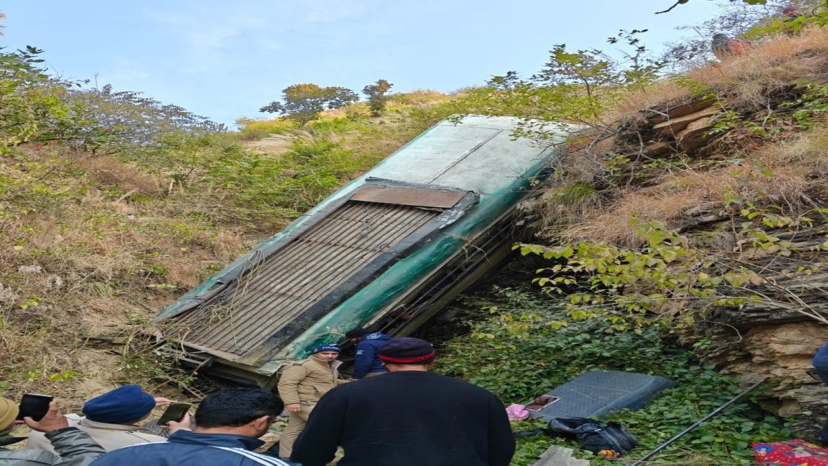 Seven Killed As Passenger Bus Falls Into Gorge In Uttarakhand's Almora ...