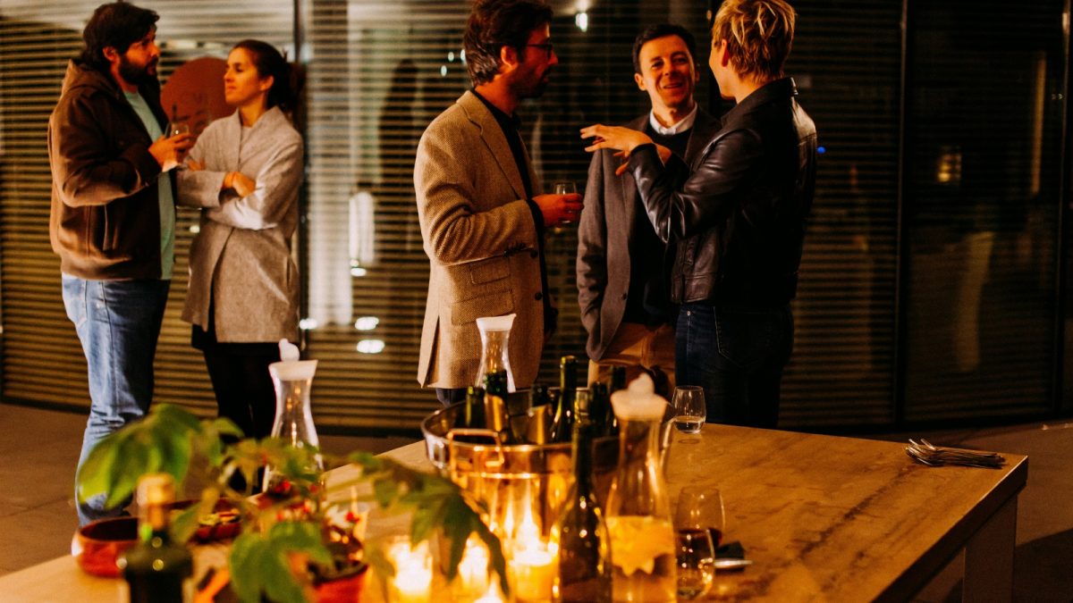 Perfect The Art Of Hosting This Christmas Season With These Simple, Food-Loving Tips | Relationship News