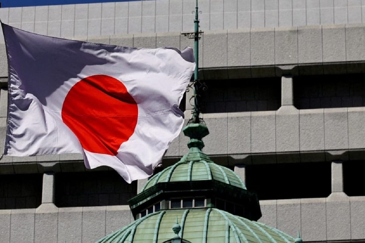 Japan To Hike Its Visa Fee For Tourists And Foreign Redisdents By Five Fold