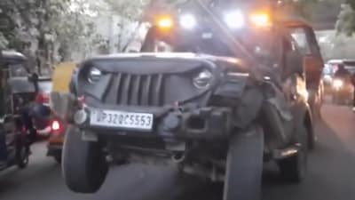A Delhi teenager crashed a rented Thar vehicle into several vehicles. (Photo: X)