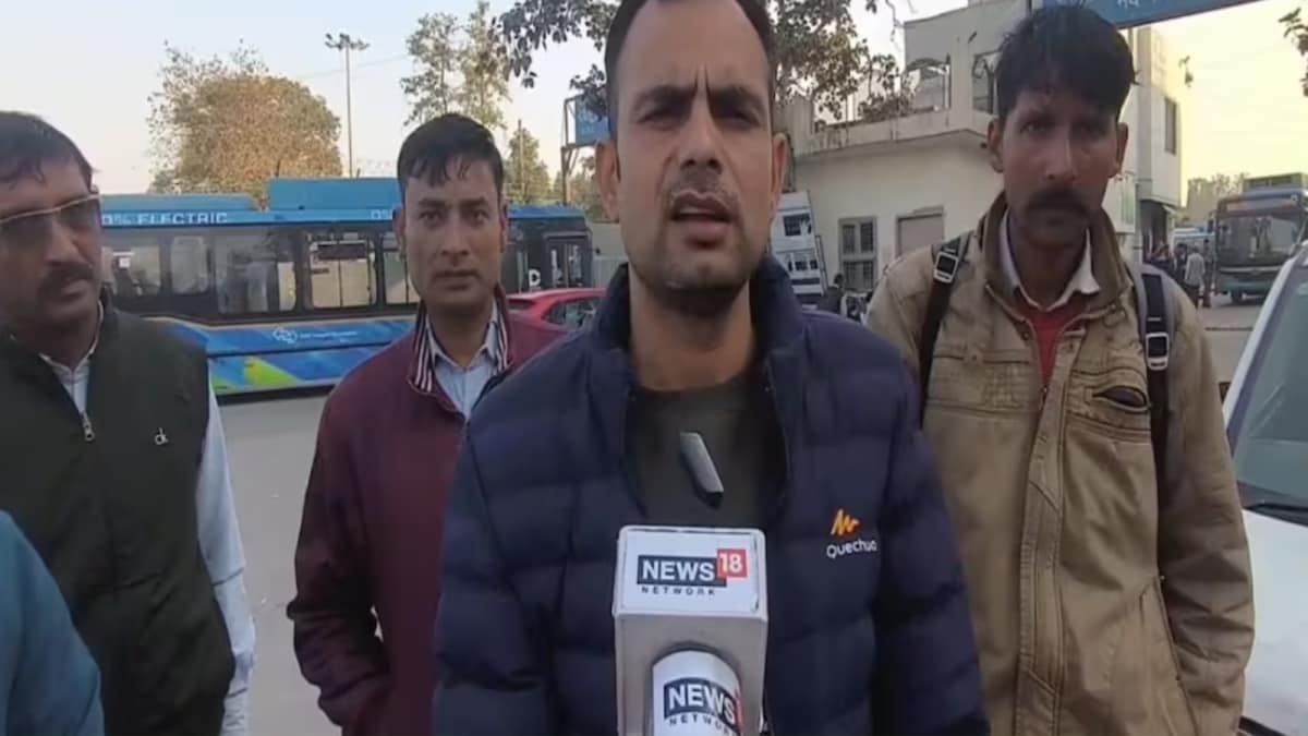 Delhi Bus Driver Fired for Rights
