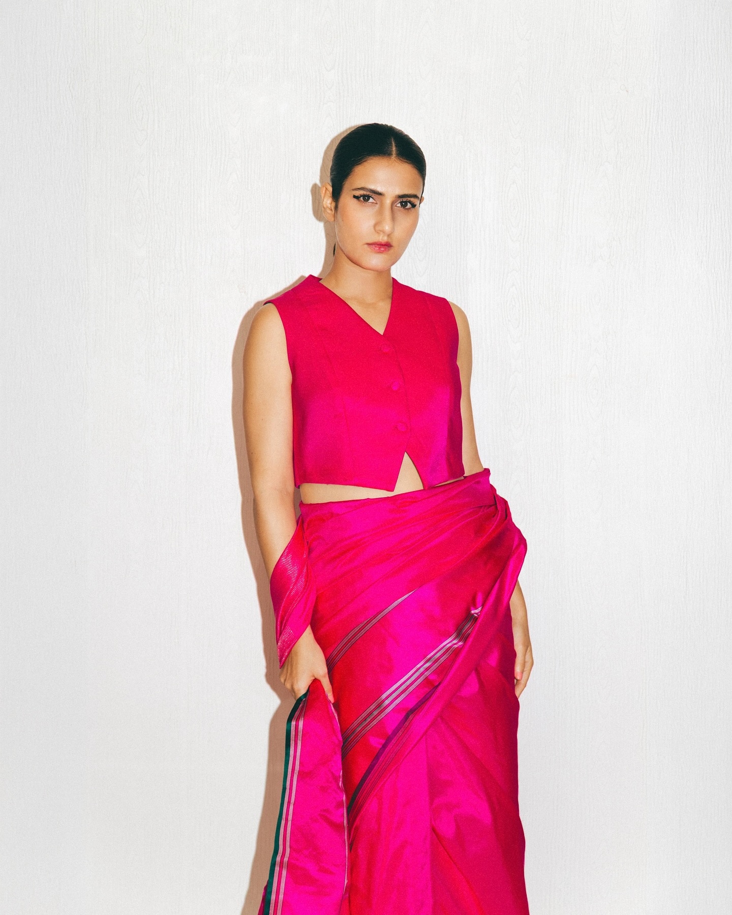 Fatima Sana Shaikh’s Saree Blouse Designs Inspire Modern Ethnic Fashion