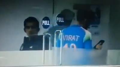 Gautam Gambhir (left) and Virat Kohli (Screengrab)