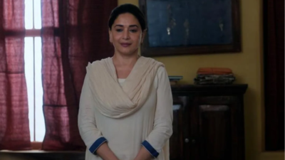 Mrs Desphande On JioHotstar: Top 5 Reasons To Watch Madhuri Dixit Starrer