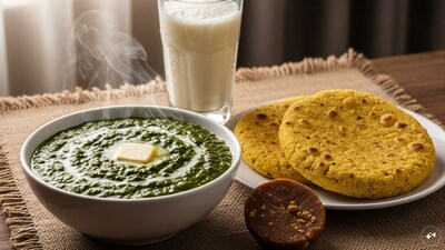 Sarson da Saag with Makki di Roti: No Punjabi winter is complete without this iconic duo. Mustard greens (sarson) are slow‑cooked with spinach and bathua leaves, then blended into a creamy saag. This dish is earthy, wholesome, and best enjoyed with jaggery and a glass of lassi.