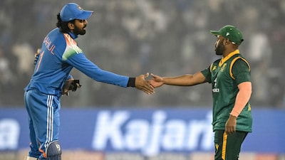 IND Vs SA Live Score 3rd ODI: Follow latest updates from ACA-VDCA Cricket Stadium in Visakhapatnam. (AFP Photo)