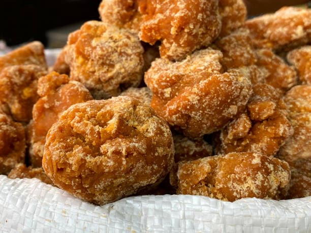 Avoid Refrigeration: Refrigerating jaggery can make it hard and difficult to use, as the cold air accelerates drying. Instead, maintain it at room temperature in a controlled, moisture-retentive environment. Proper storage with airtight containers, wrapping, or moisture-trapping methods is more effective than refrigeration. This keeps jaggery soft, flavourful, and ready for culinary use. Avoid Refrigeration: Refrigerating jaggery can make it hard and difficult to use, as the cold air accelerates drying. Instead, maintain it at room temperature in a controlled, moisture-retentive environment. Proper storage with airtight containers, wrapping, or moisture-trapping methods is more effective than refrigeration. This keeps jaggery soft, flavourful, and ready for culinary use.