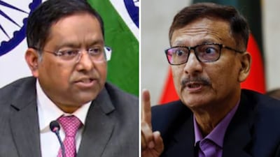 Bangladesh Foreign Affairs Adviser Touhid Hossain (right) and Ministry of External Affairs (MEA) spokesperson Randhir Jaiswal. (File)
