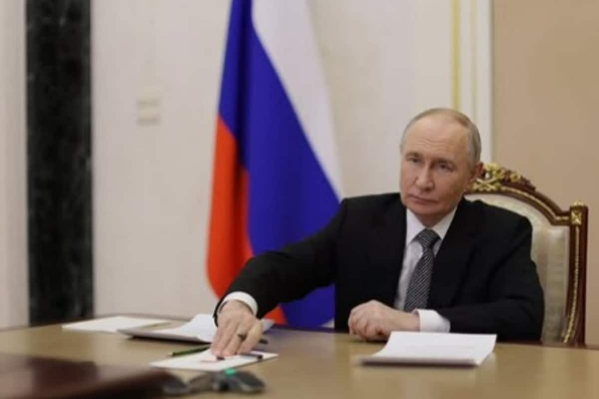 Putin Making Every Effort To Help Ease Tensions In Middle East: Kremlin