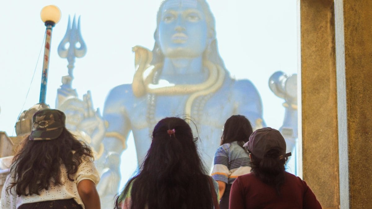 Must Visit These 5 Temples In India, Where Devotees Perform Very Unique Rituals