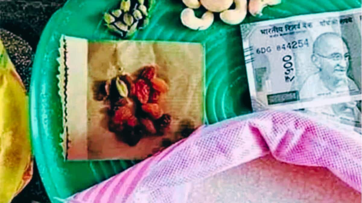 Pongal Gift 2026: Rs 3,000 Cash For TN Ration Card Holders? EPS Wants It Raised To...