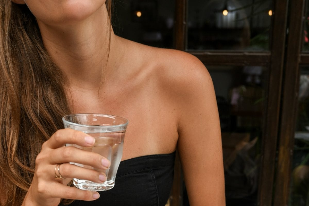 Is Drinking Salt Water With Lemon In The Morning A Detox Or Harming Your Kidneys?