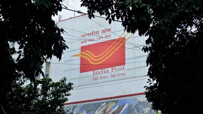 The Gen-Z Post Office provides a wide range of services under one roof — Speed Post, parcel booking, Aadhaar services, India Post Payments Bank, personalised ‘My Stamp’ printing, insurance schemes, savings accounts, Sukanya Samriddhi Yojana, PPF, and more. (Getty Images)