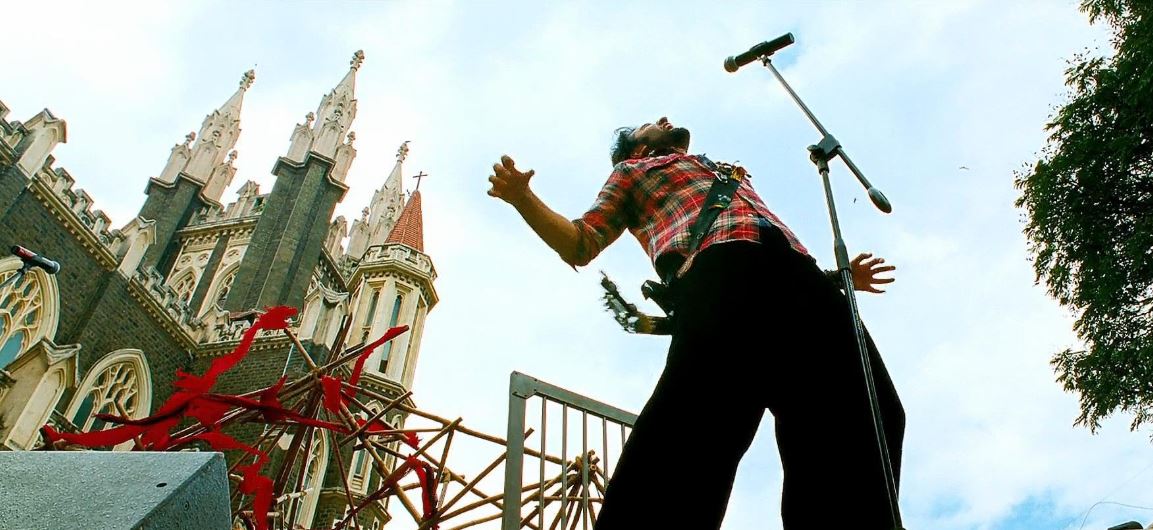 Prague: A part of Imtiaz Ali’s Rockstar was shot in the gothic charm of Prague, Czech Republic, tracing Ranbir Kapoor’s journey from heartbreak to musical stardom. The film showcased iconic Prague spots like Vrtba Gardens, Wenceslas Square, Karlstejn and Sychrov Castles, and the legendary Charles Bridge, blending romance and cityscape beautifully.