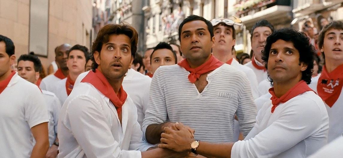 Zindagi Na Milegi Dobara: Starring Hrithik Roshan, Abhay Deol, Farhan Akhtar, Katrina Kaif, and Kalki Koechlin, Zindagi Na Milegi Dobara is a heartfelt tribute to friendship. Beyond the fun and adventure, the film offers valuable life lessons, leaving viewers with a sense of joy and inspiration.
