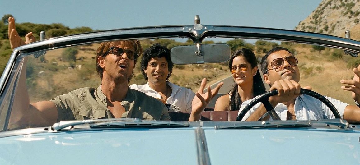 Spain: Zoya Aktar’s Zindagi Na Milegi Dobara, where three friends embark on an unforgettable road trip, was shot across Spain. The journey kicks off in Barcelona, highlighting iconic spots like Casa Batlló, the Arc de Triomf, and the historic Gothic Quarter. Kabir, played by Hrithik Roshan takes a daring plunge off the cliffs of Costa Brava, just outside the city, before the group heads to Bunol for the vibrant La Tomatina festival. Their adventure then moves to Seville, where skydiving and a spirited flamenco performance set the tone, including the beloved song Senorita filmed in the charming village of Alajar. The trip culminates in Pamplona, where they confront the adrenaline-filled spectacle of the running of the bulls.