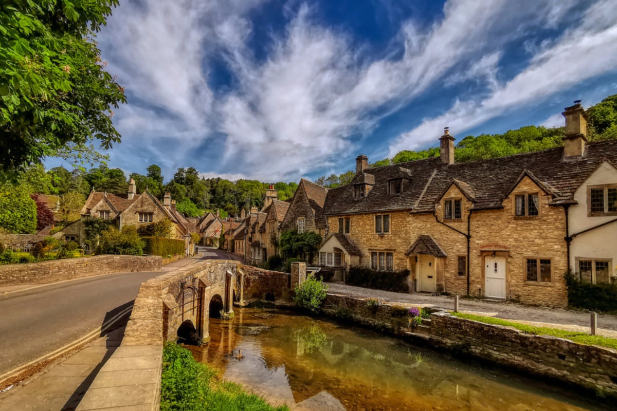 Is This England’s Prettiest Spot? Why This Village, Untouched Since The 1600s, Is Loved By Hollywood