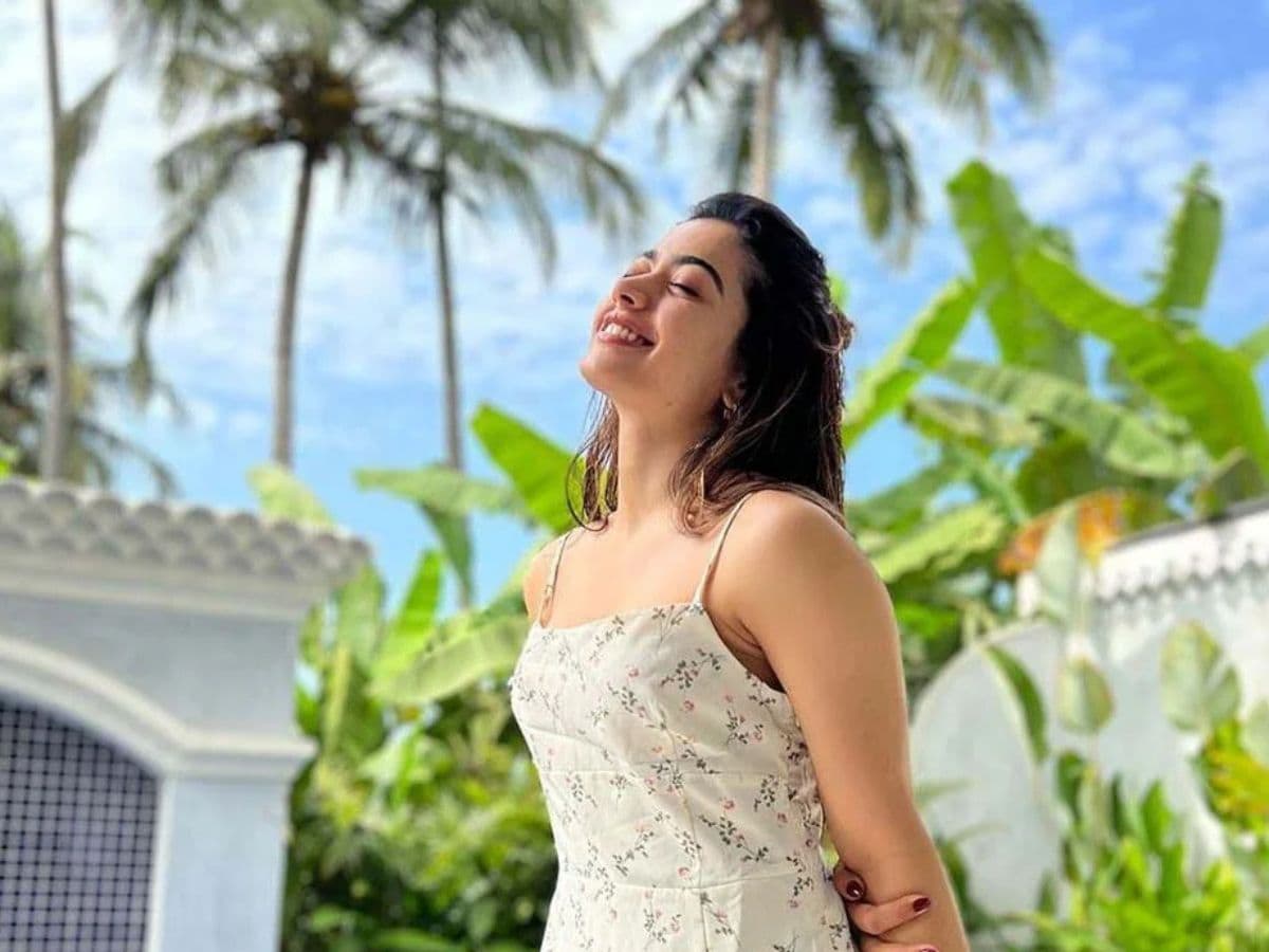 Rashmika mandanna choosing different roles now