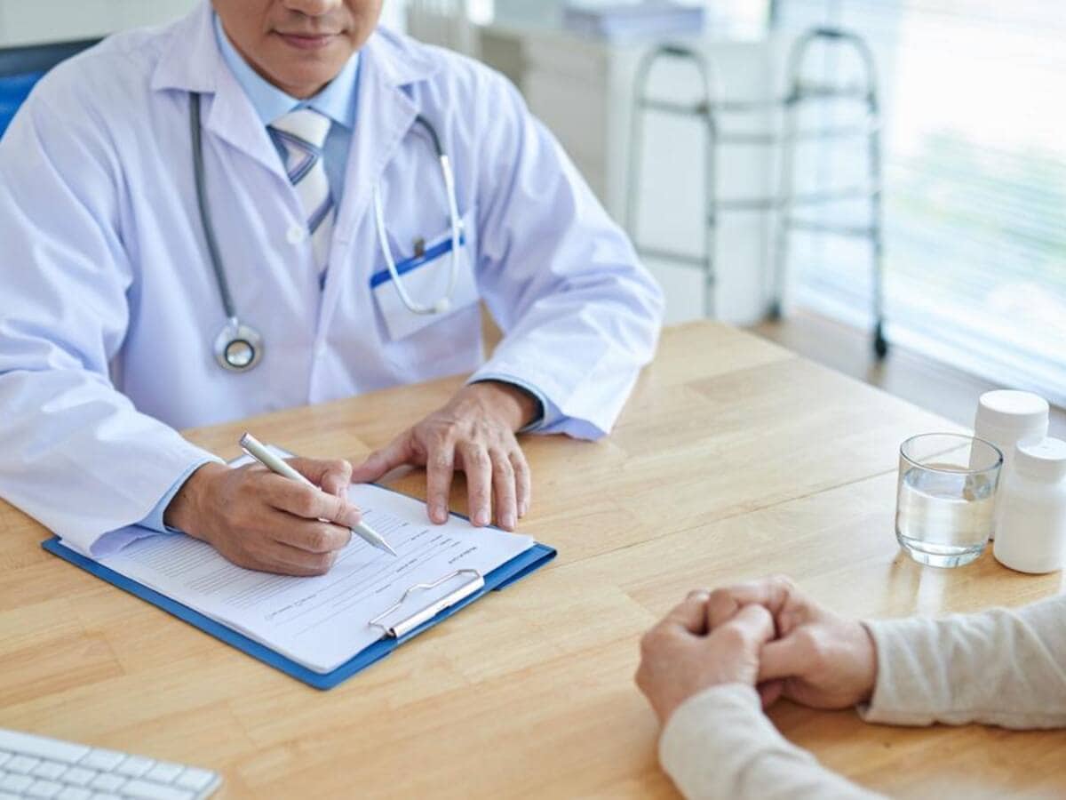 six government schemes with low premium as 100 rupees and high benefits