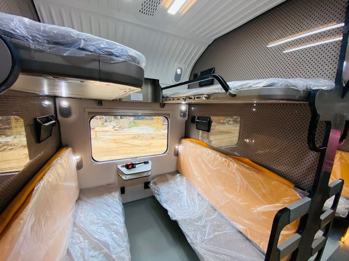  The washrooms in the Vande Bharat Sleeper train have been made state-of-the-art similar to the toilets in airplanes. Reportedly, bio-vacuum toilets have been installed. The technology efficiently and hygienically manages human waste. All taps, flushes and soap dispensers work in a touch free (sensor) manner. LED mirrors with lighting have also been installed in the washrooms. Hot water facilities have also been provided for the passengers through geysers. 