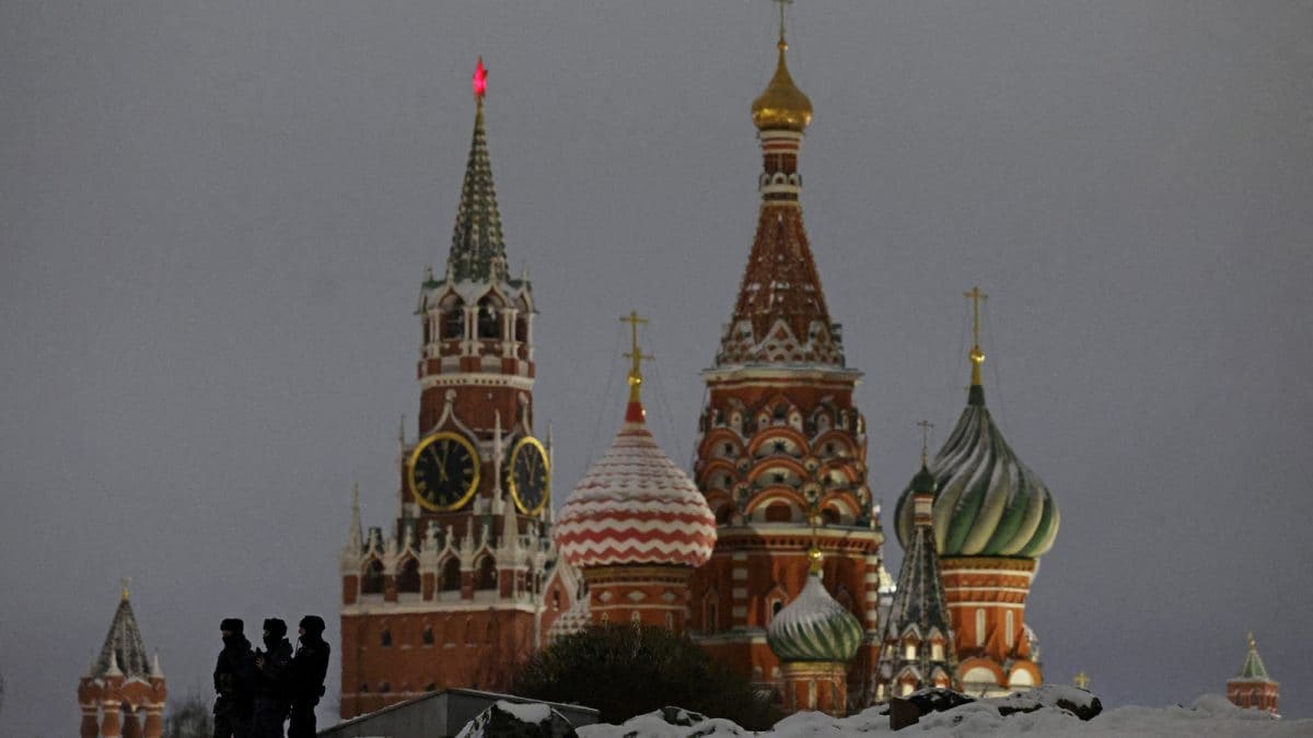 Russia Frees French Scholar In Prisoner Swap For Basketball Player Held In France