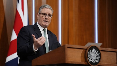 British Prime Minister Keir Starmer speaks to the media in the briefing room of 9 Downing Street in central London, Britain, after U.S. president Donald Trump's threats to ramp up tariffs until a deal is reached for the US to buy Greenland. Picture date: Monday January 19, 2026.    Jordan Pettitt/Pool via REUTERS