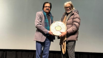 Muzaffar Ali donates rare copy of Anjuman to NFDC–NFAI.
