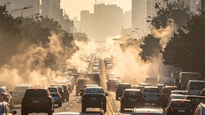 With Bengaluru’s traffic delays being discussed internationally, authorities say the situation demands stricter discipline and better cooperation from road users. Image: Canva