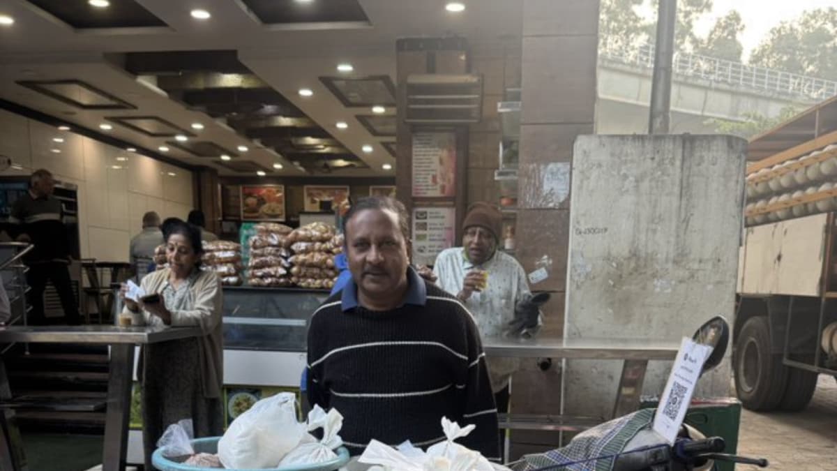 Bengaluru Dosa Batter Seller Works Two Jobs for 15 Years