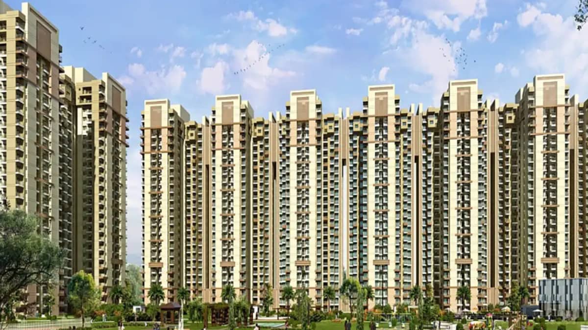 Gurgaon vs Noida: Which NCR City Is Winning The Real Estate Race?