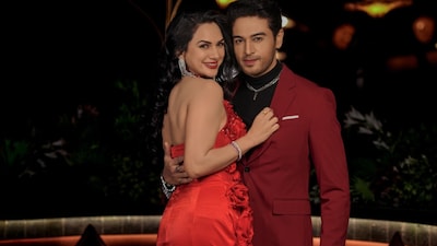  Gaurav and Akanksha have been happily married for almost 10 years now. (Photo Credit: Instagram)