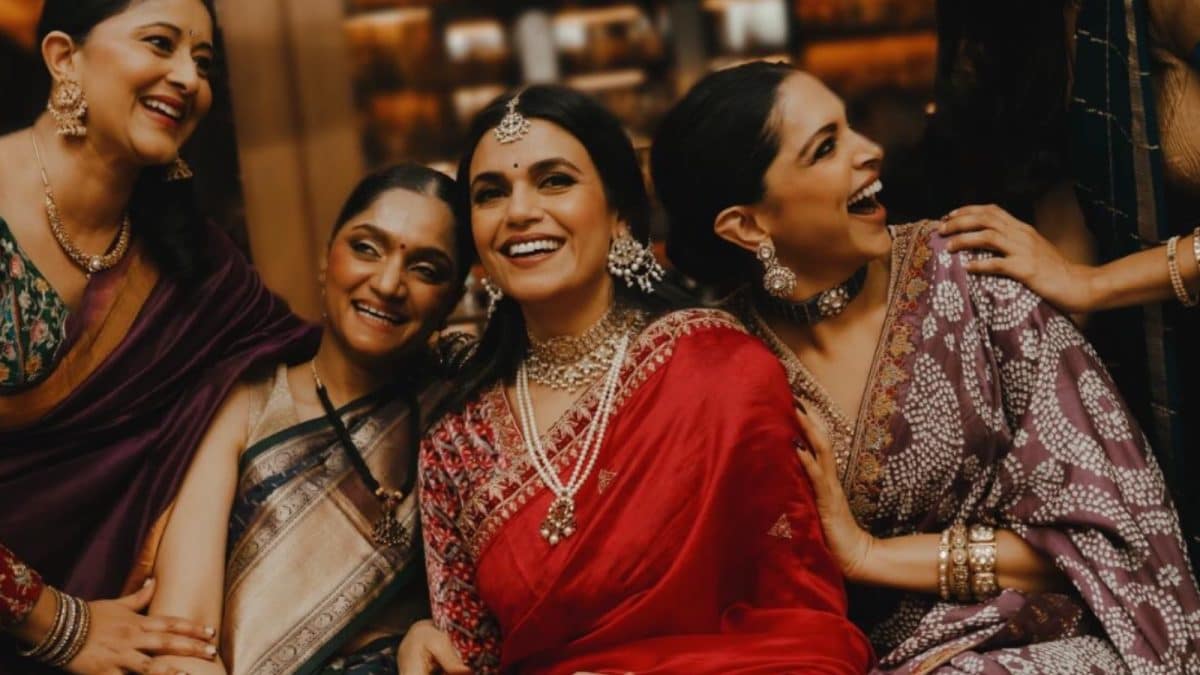 Deepika and Ranveer Enjoy New York
