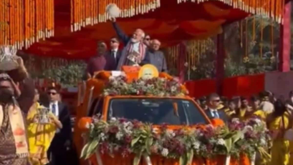 108 Horses, Damroo In Hand: PM Modi Leads ‘Shaurya Yatra’ At Somnath | Video | India News 108 Horses, Damroo In Hand: PM Modi Leads ‘Shaurya Yatra’ At Somnath | Video | India News