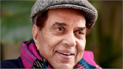 Dharmendra Awarded Padma Vibhushan Posthumously; Mammootty, Alka Yagnik Receive Padma Bhushan