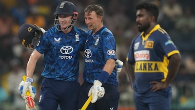 England beat Sri Lanka by 53 runs in 3rd ODI
