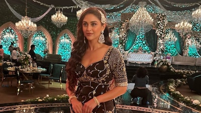 Krystle D’Souza's BTS image from Shararat shoot.