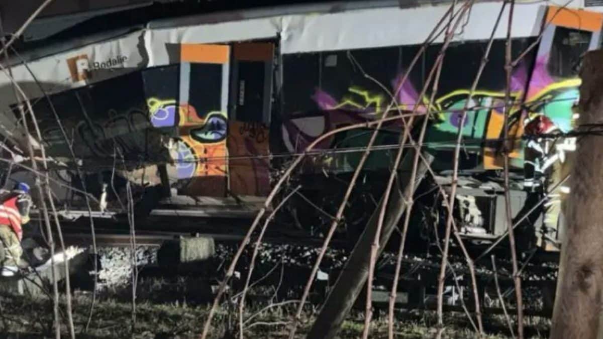 Passenger Train Derails In Barcelona Just 2 Days After Dozens Killed In High-Speed Collision