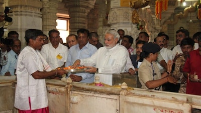 PM Modi shares pictures of his previous Somnath temple visit. (Image: X/@narendramodi)