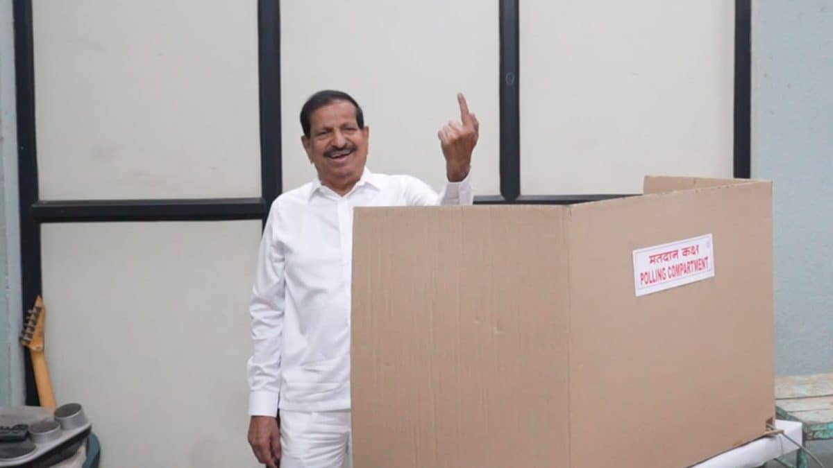 Maharashtra Minister Ganesh Naik Alleges Name Missing From Voter List, Casts Vote Later