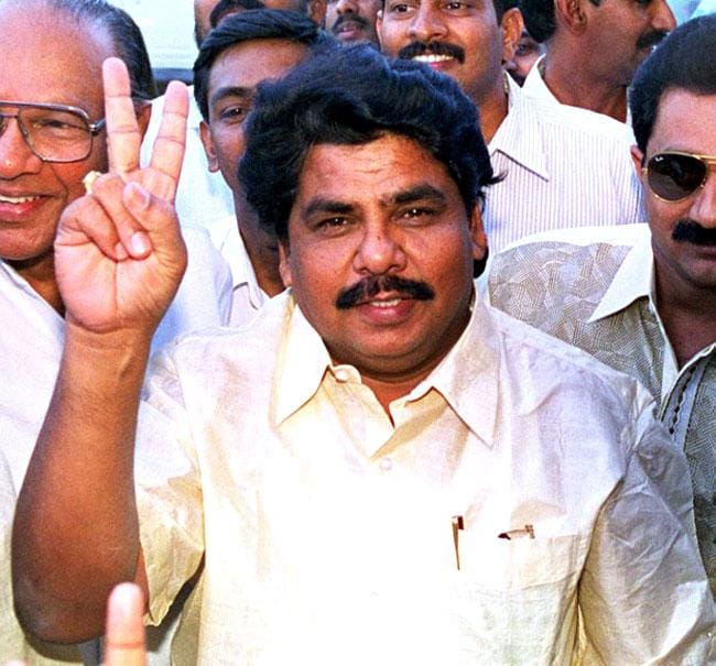 Lok Sabha Speaker and Telugu Desam Party leader G M C Balayogi lost his life on March 3, 2002, when the private helicopter he was traveling in crashed while attempting an emergency landing in Krishna district, Andhra Pradesh. His assistant secretary and pilot also perished in the accident. Investigations revealed that poor visibility led the pilot to mistakenly land in a pond.