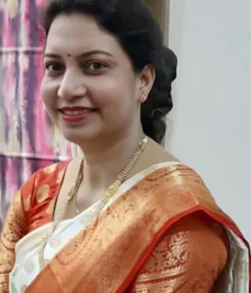 Geeta Hinge (54) died in a fatal road accident on the Nagpur-Umred Highway near Pachgaon late on December 10, 2025. She, along with her husband was returning to Gadchiroli after attending a programme in Nagpur. Geeta Hinge (54) died in a fatal road accident on the Nagpur-Umred Highway near Pachgaon late on December 10, 2025. She, along with her husband was returning to Gadchiroli after attending a programme in Nagpur.