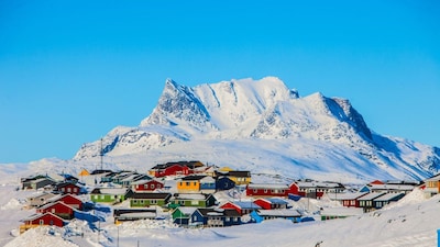US, Denmark and Greenland officials met to discuss a new Arctic security framework, balancing US interests with Greenland’s sovereignty, amid rising its strategic importance. (Image: Canva)