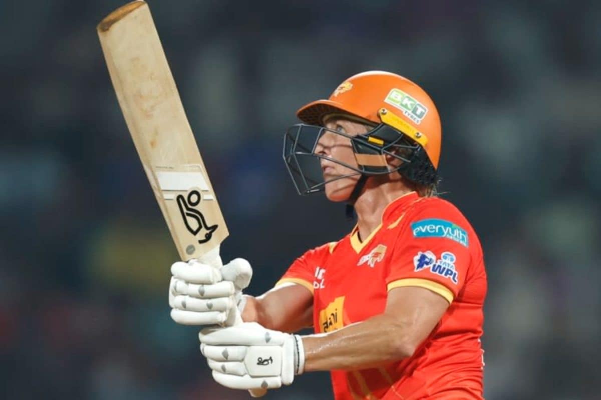 WPL 2026: Sophie Devine, Rajeshwari Gayakwad Power Gujarat Giants, UP Warriorz Playoff Hopes Hit