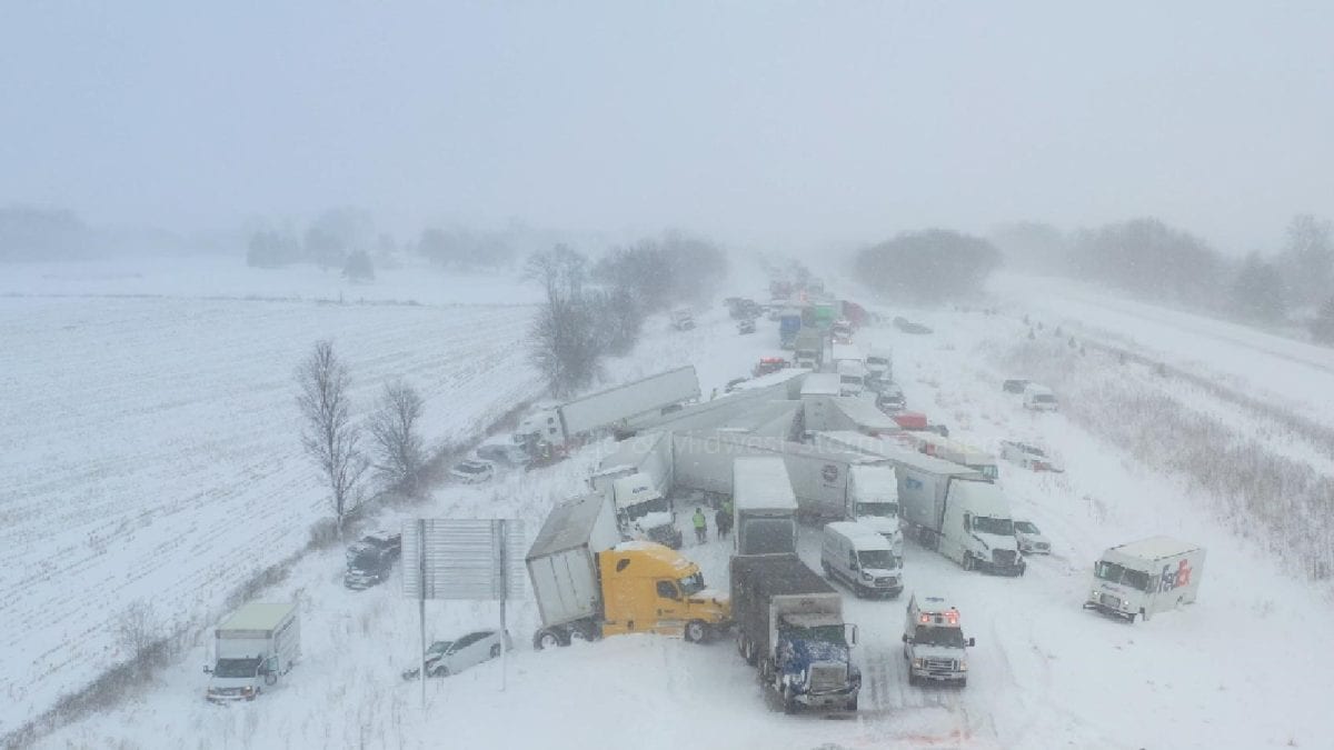 More Than 100 Vehicles Pile Up On Snow-Covered Michigan’s I-196 Highway | Watch