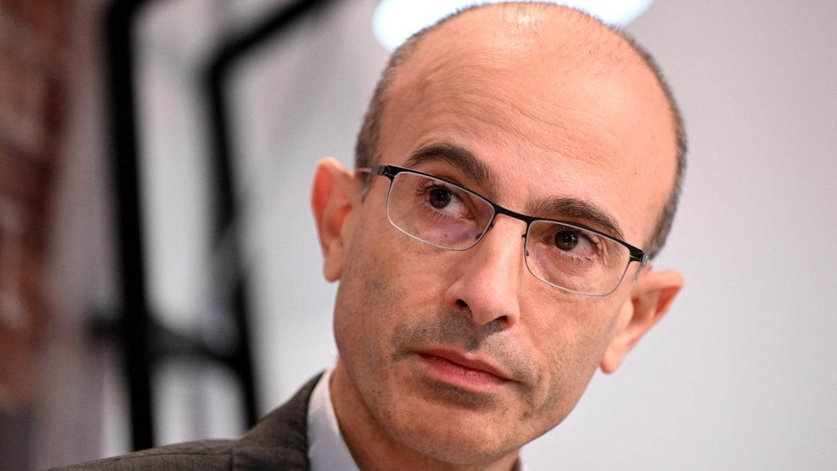 'Anything Made Of Words': Yuval Harari Warns AI Could Challenge 'Book-Based' Religions
